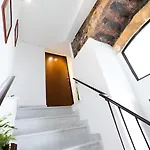Apollo カターニア