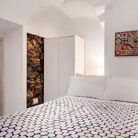 Apartmán Apollo *