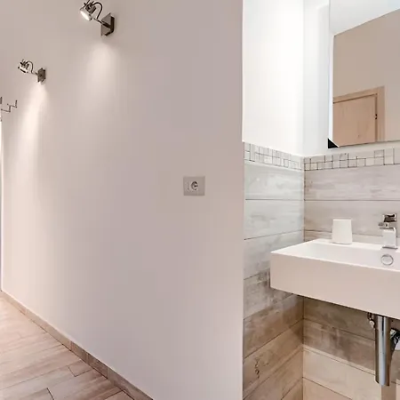 Apartmán Apollo Katánie